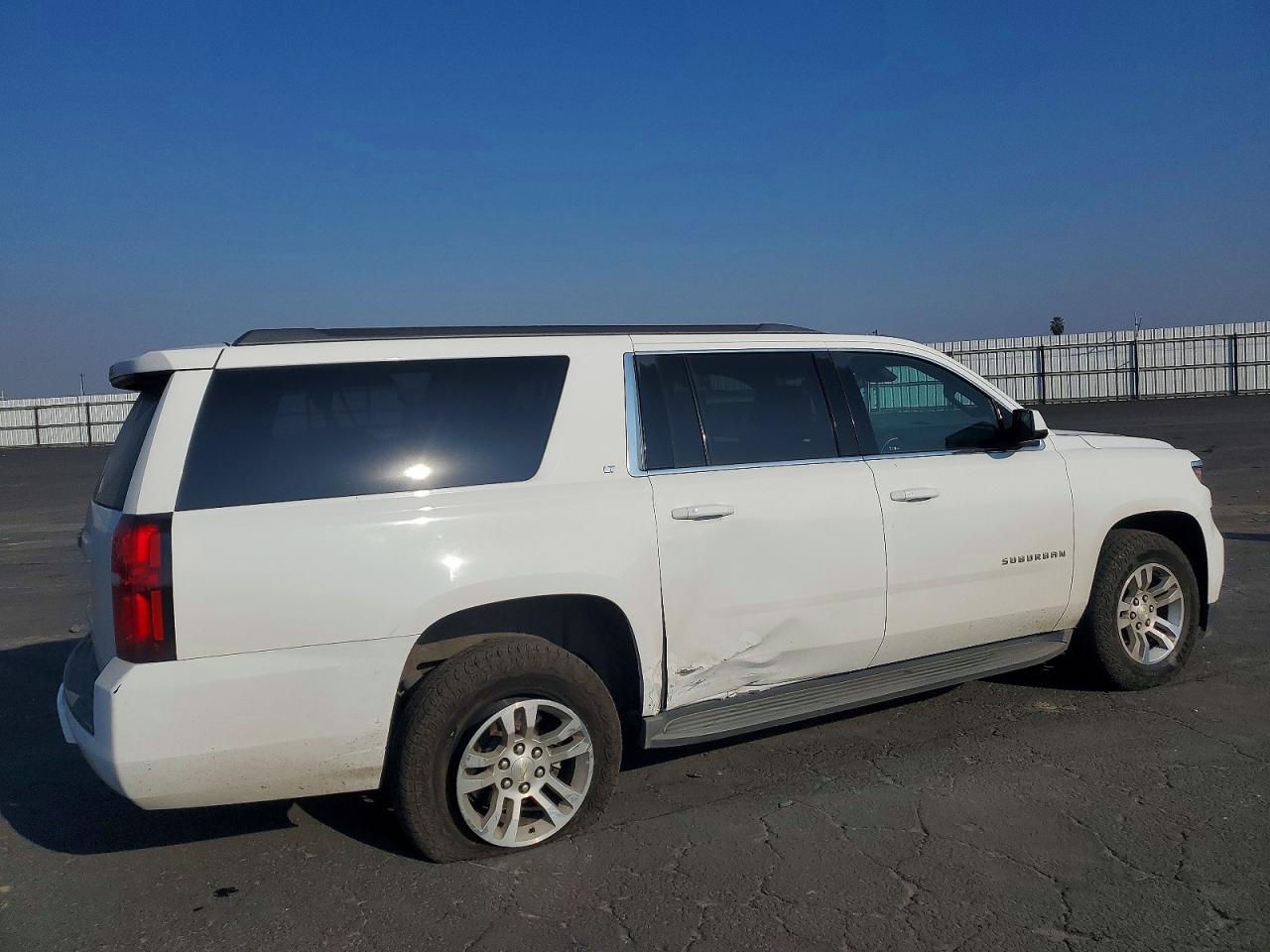 2016 Chevrolet Suburban K1500 lt