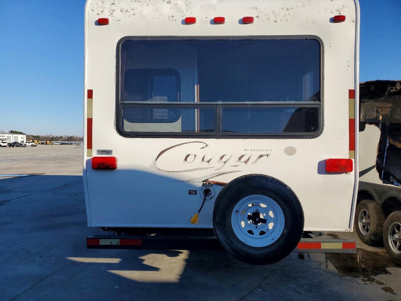 2010 Cougar Trailer