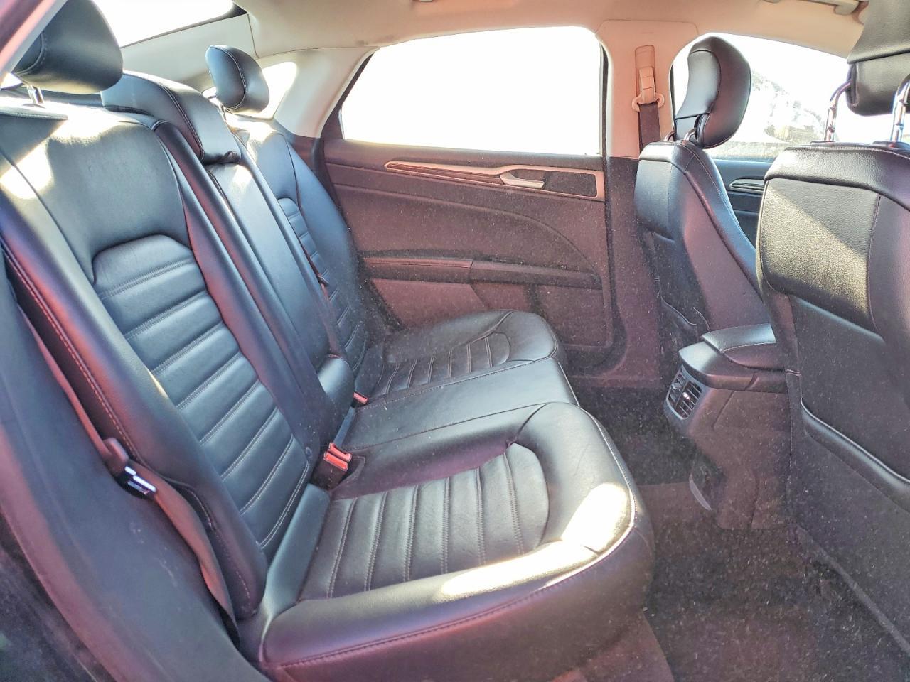 2014 Ford Fusion se
