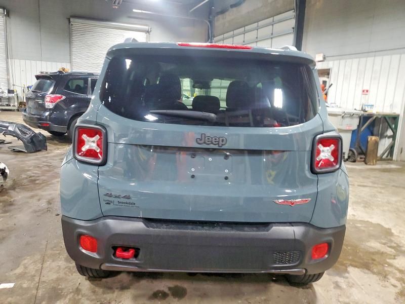 2015 Jeep Renegade Trailhawk