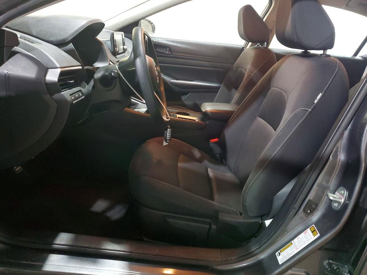 2024 Nissan Altima s