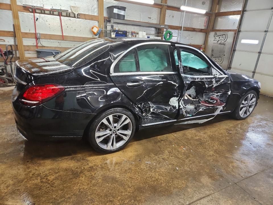2019 Mercedes-Benz C300