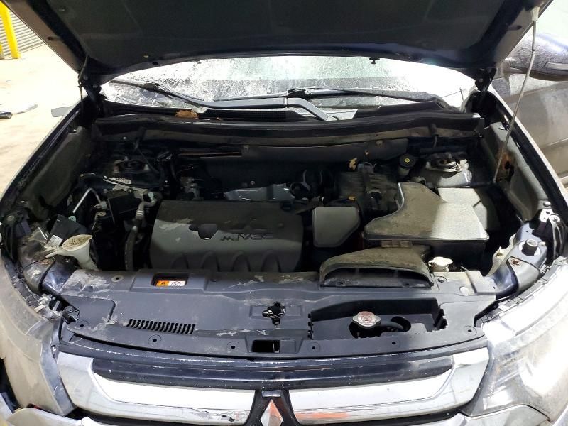 2016 Mitsubishi Outlander se