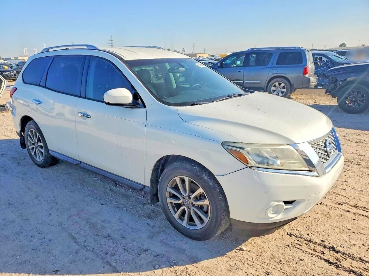 2015 Nissan Pathfinder s