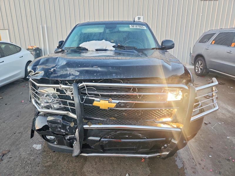 2014 Chevrolet Suburban K1500 lt