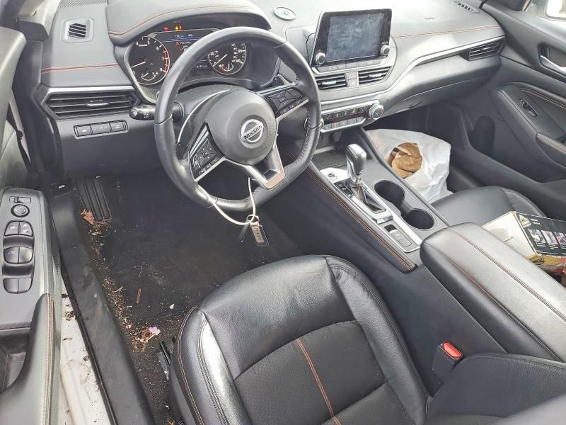 2020 Nissan Altima sr