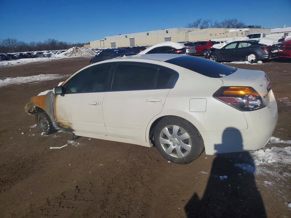 2010 Nissan Altima Base