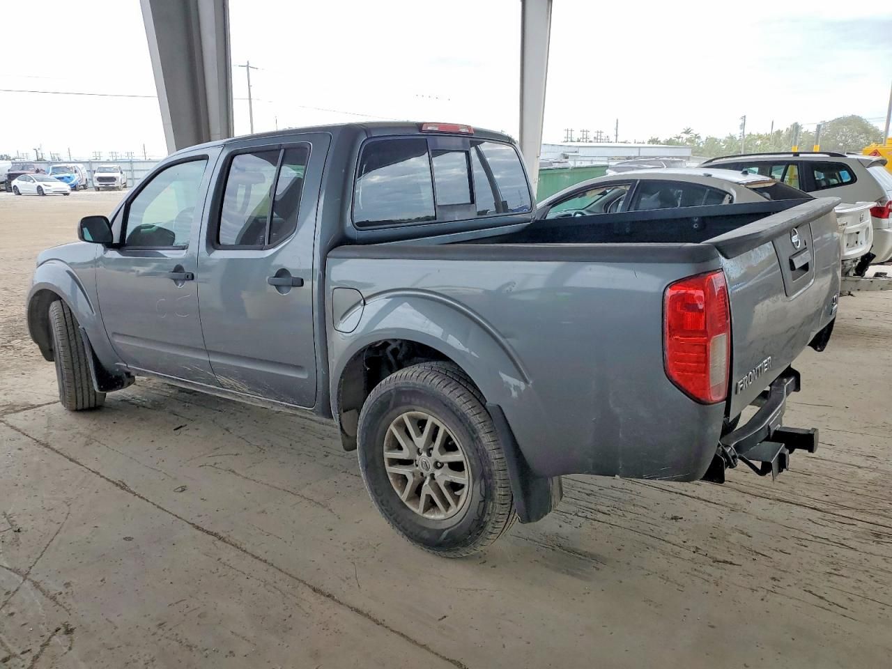 2018 Nissan Frontier s