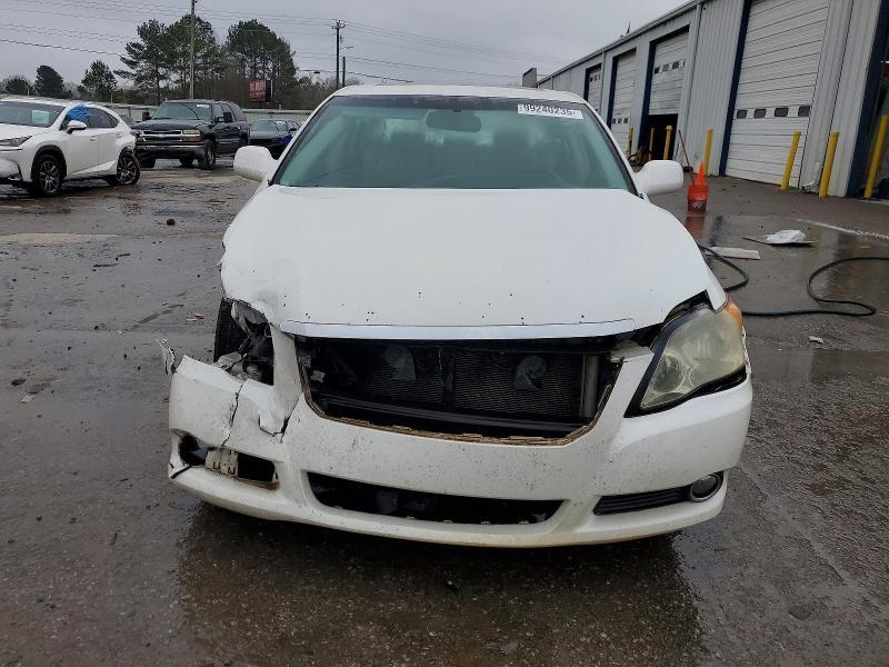 2008 Toyota Avalon xl
