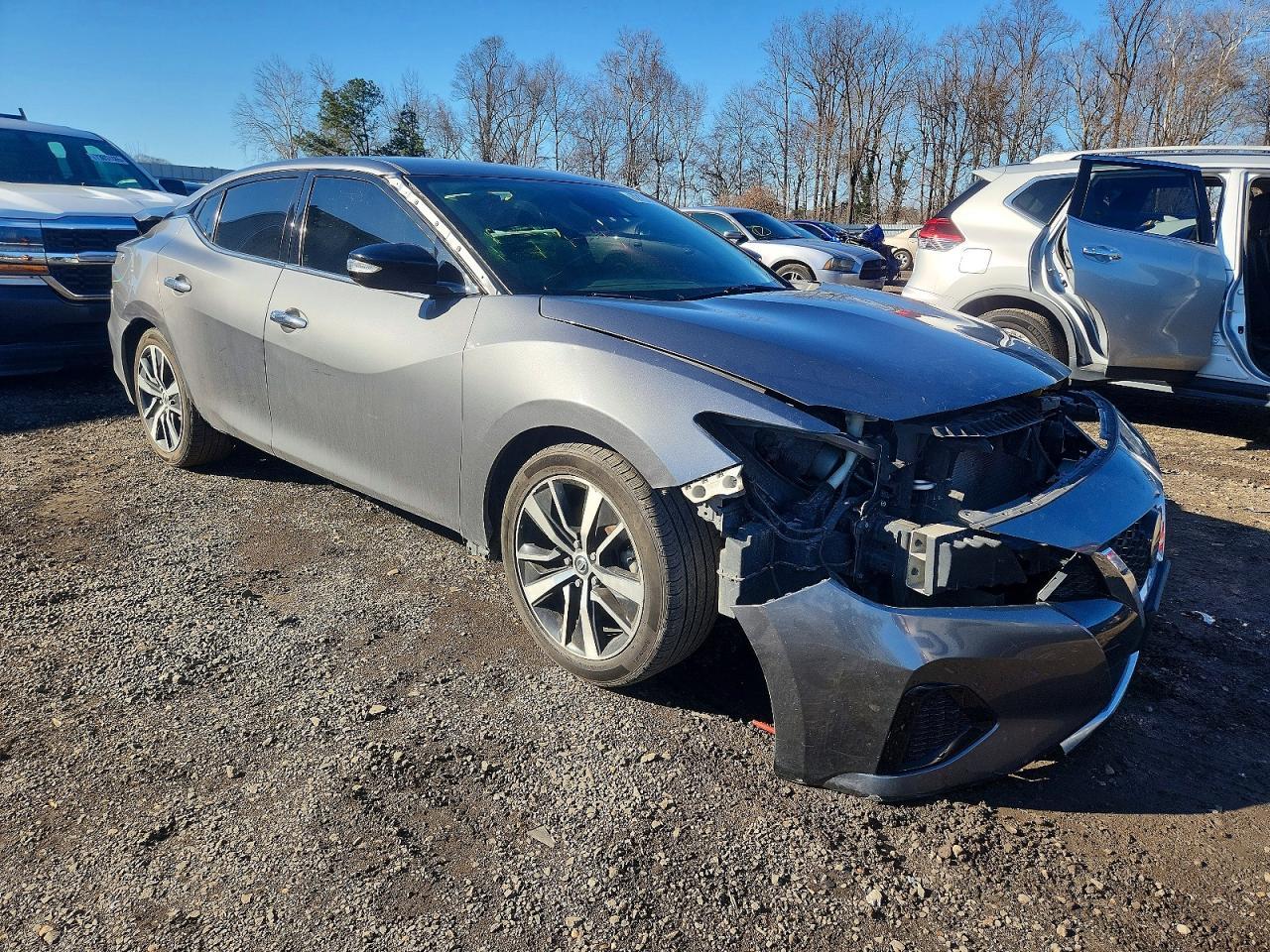 2021 Nissan Maxima sv
