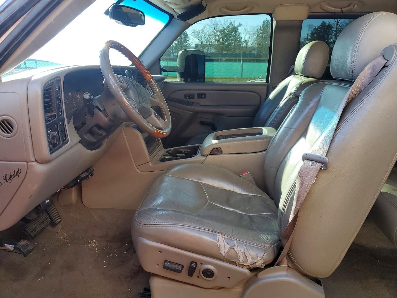 2004 GMC Sierra K2500 Heavy Duty