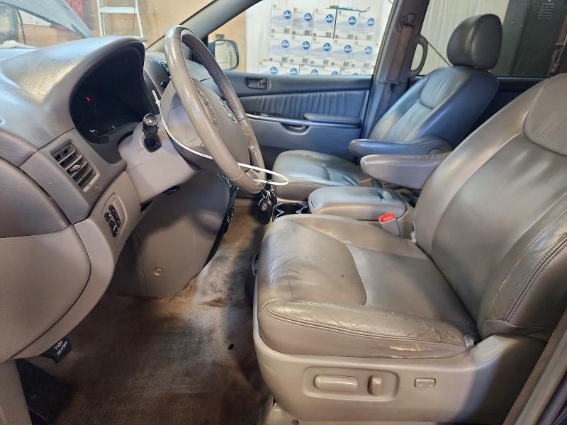 2007 Toyota Sienna le