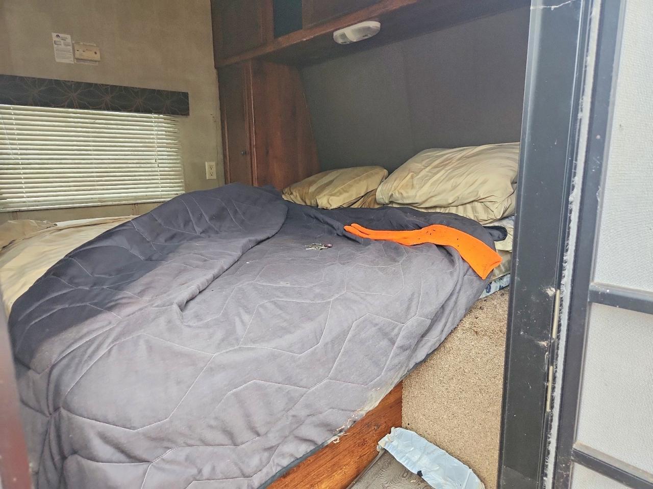 2015 Keystone Hideout SE