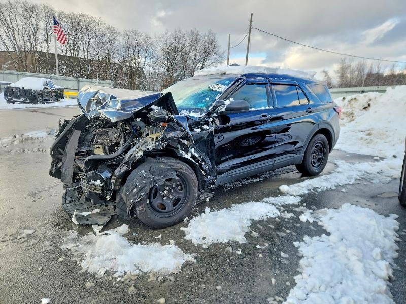 2025 Ford Explorer Police Interceptor