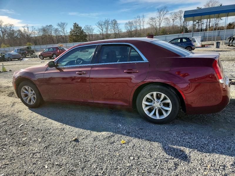 2018 Chrysler 300 Touring