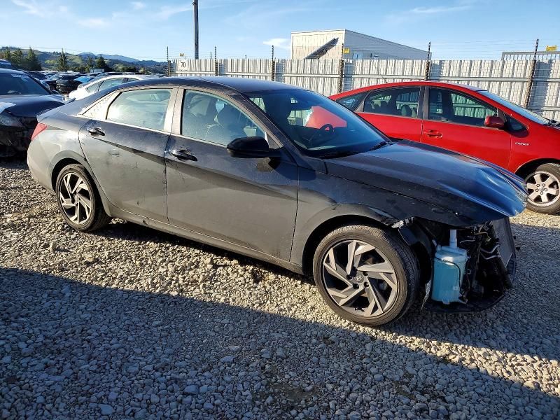 2025 Hyundai Elantra Blue