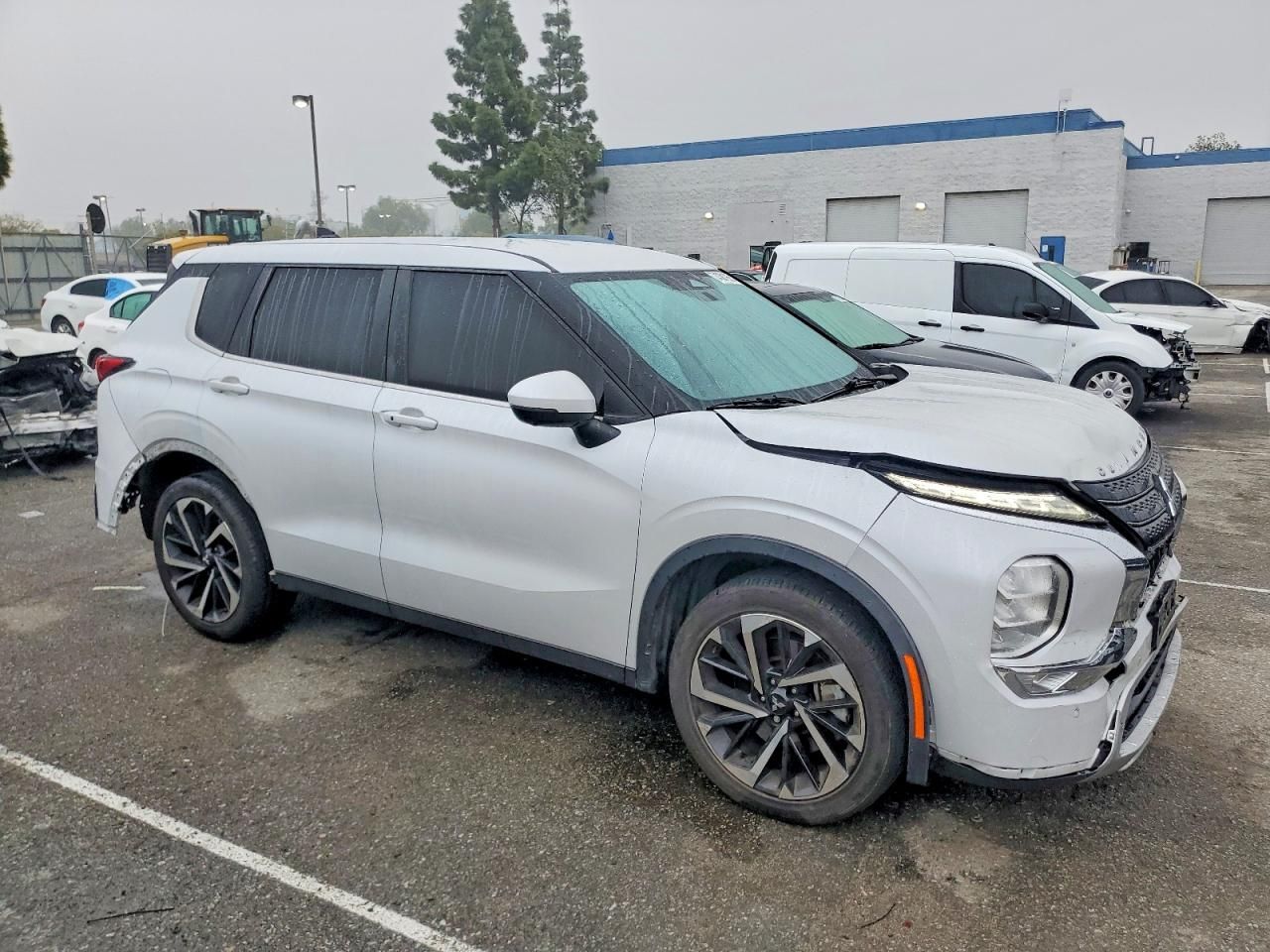 2022 Mitsubishi Outlander se