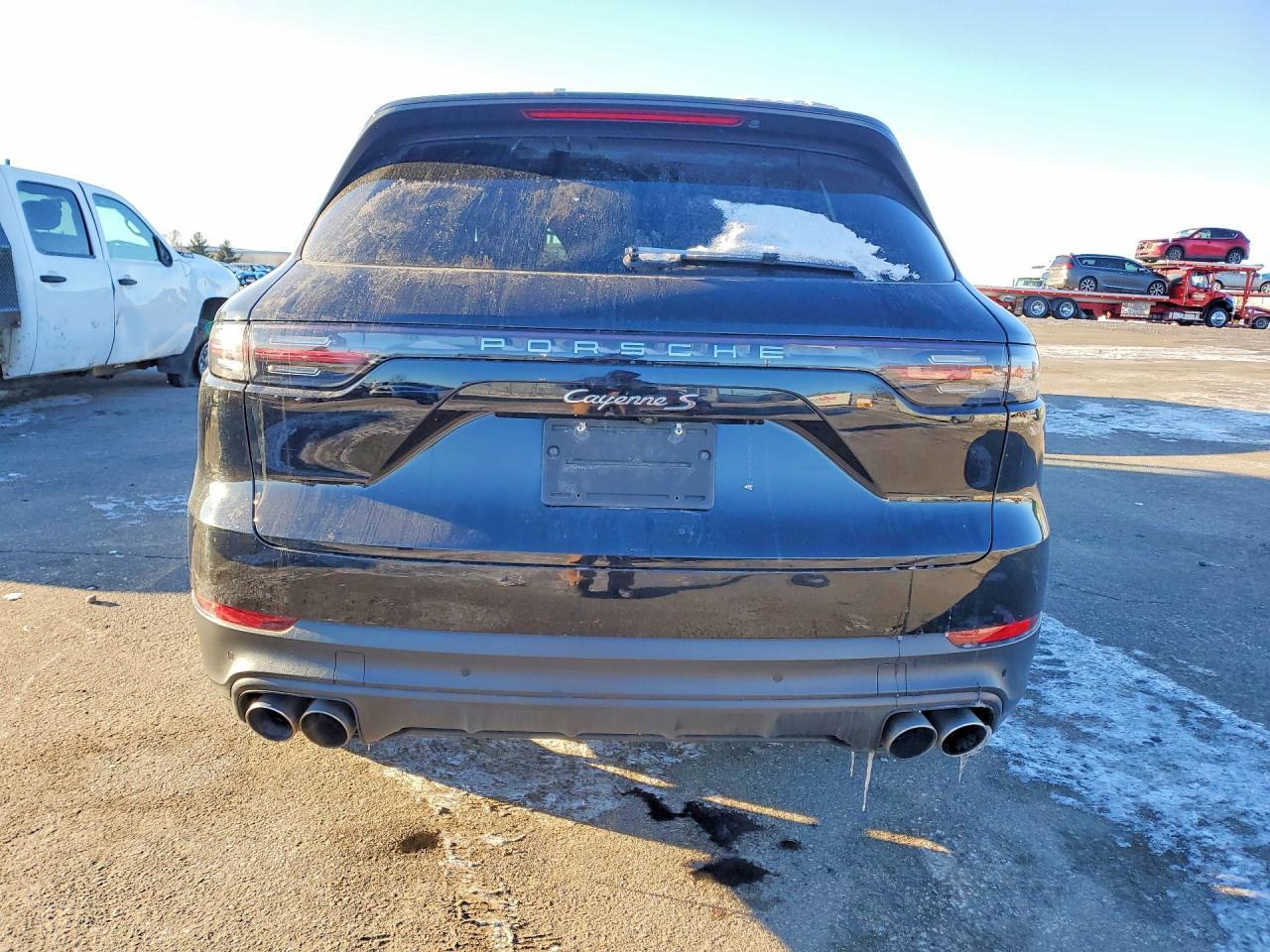 2019 Porsche Cayenne s