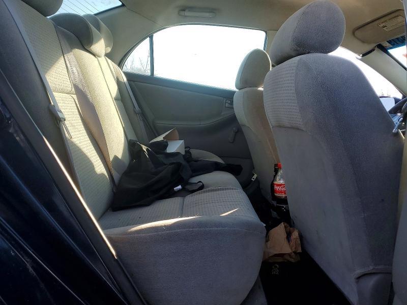 2005 Toyota Corolla ce