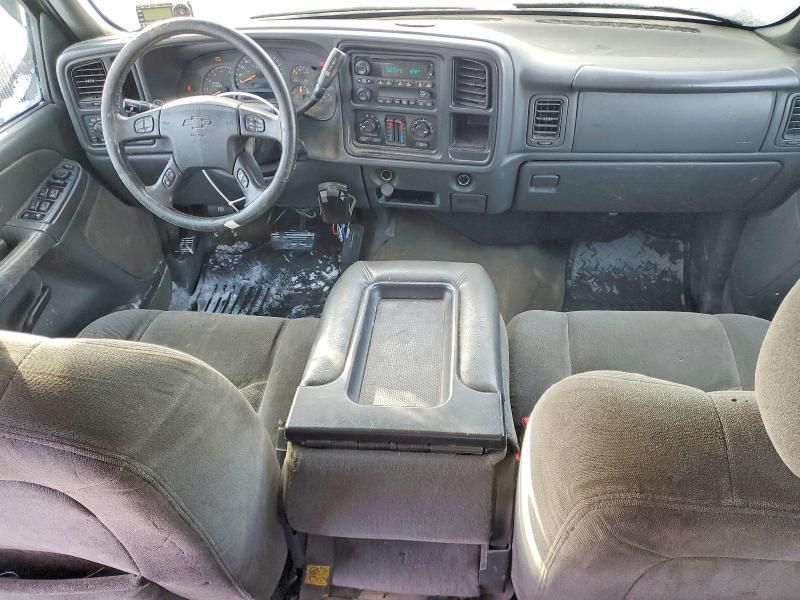 2004 Chevrolet Silverado C2500 Heavy Duty