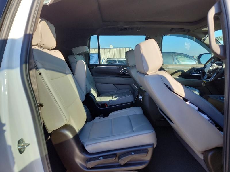 2024 GMC Yukon xl K1500 slt