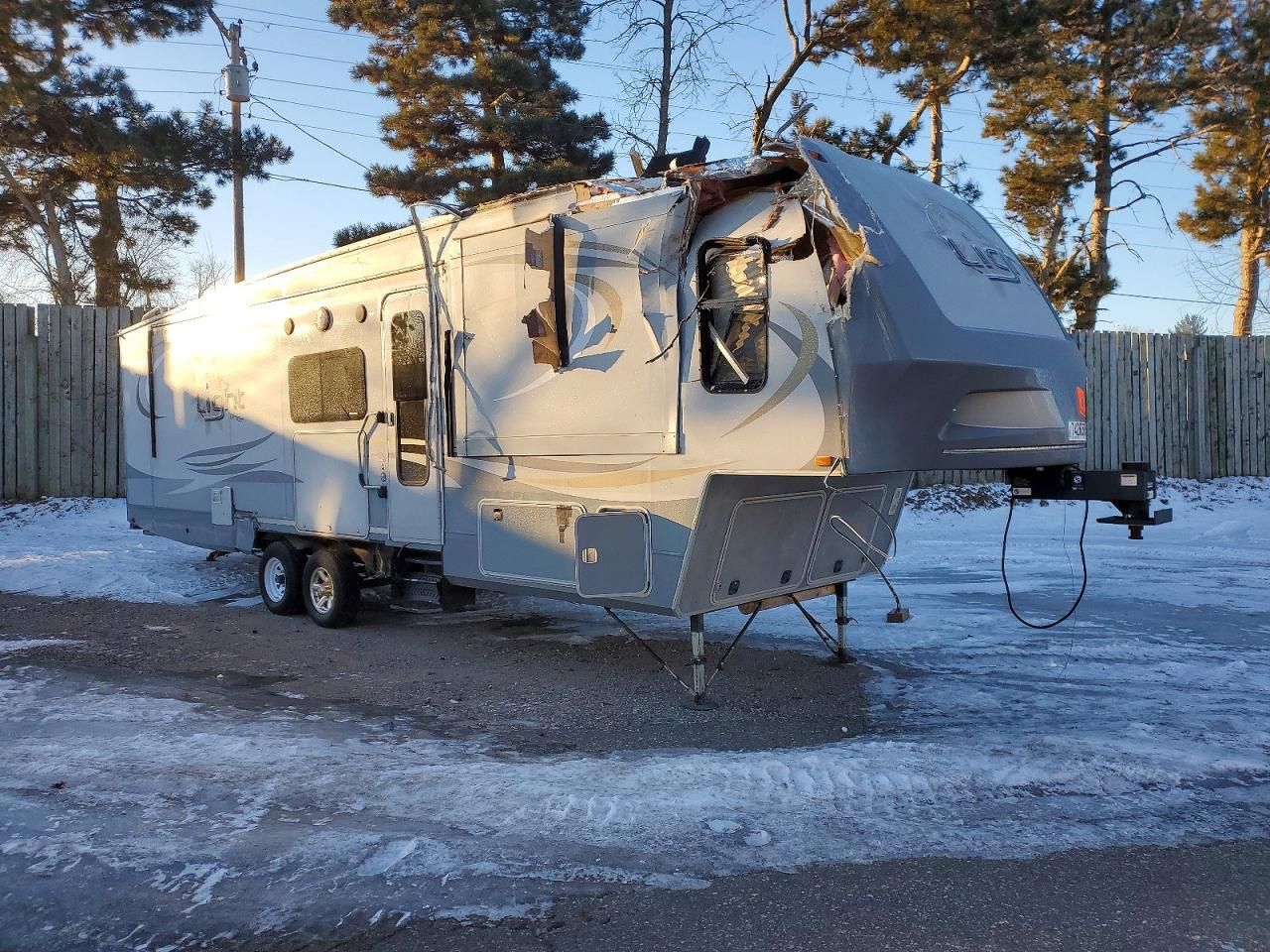 2016 Highland Ridge Light Seri