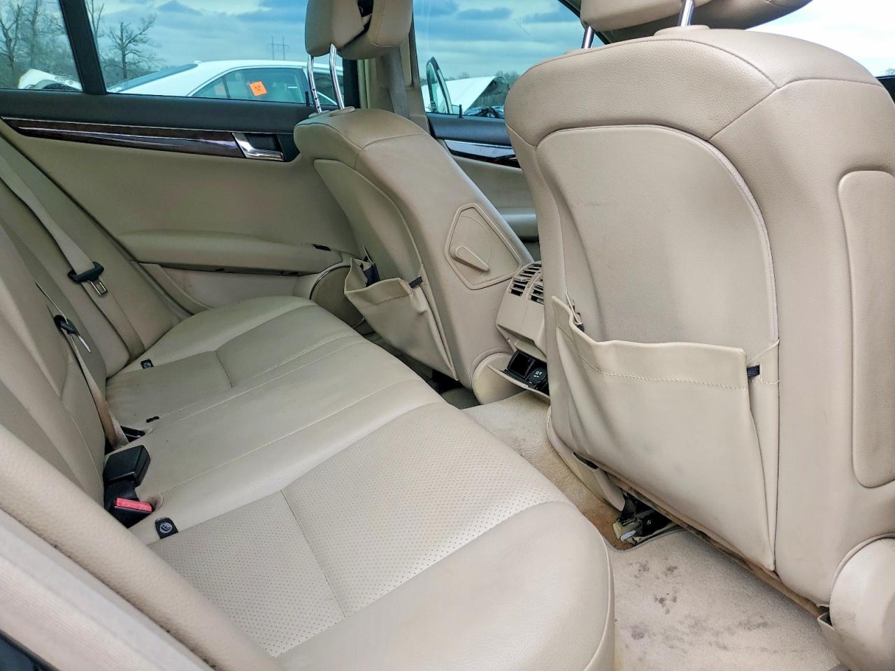 2010 Mercedes-Benz C300