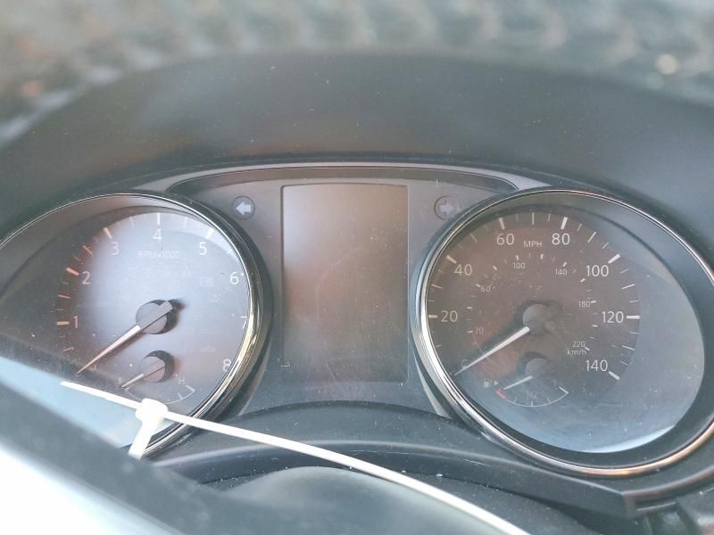 2017 Nissan Rogue sv