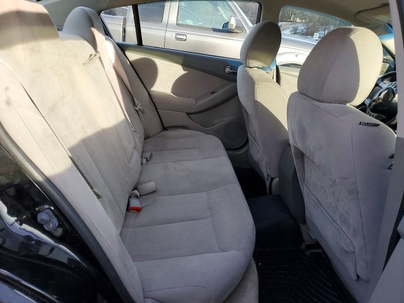 2012 Nissan Altima Base
