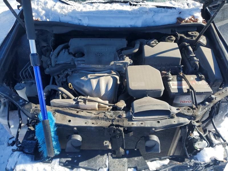 2015 Toyota Camry le