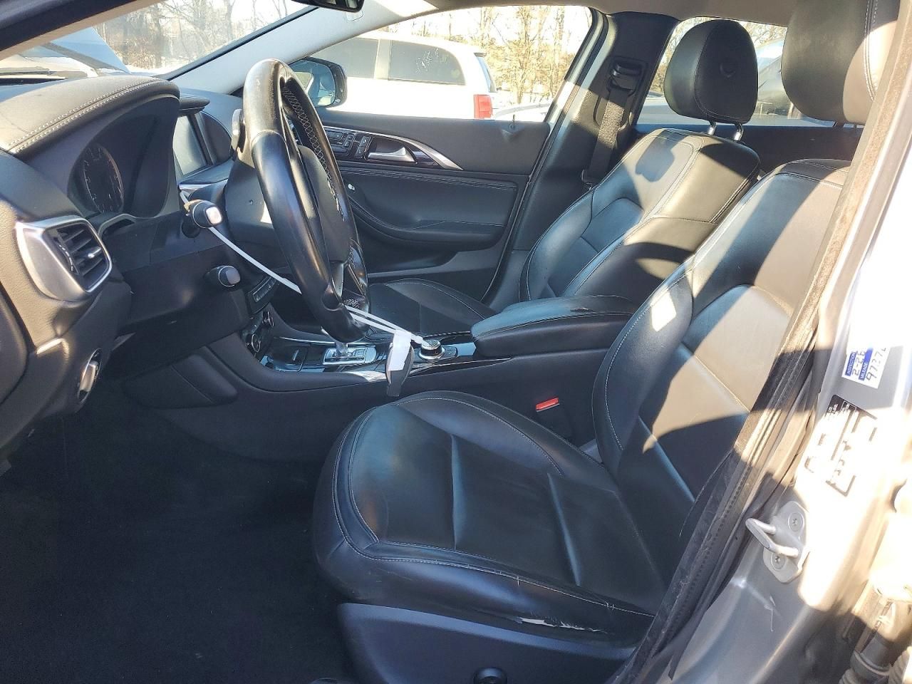 2017 Infiniti Qx30 Base