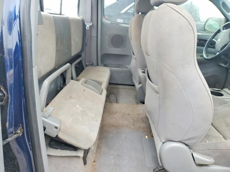 2005 Toyota Tacoma Prerunner Access cab