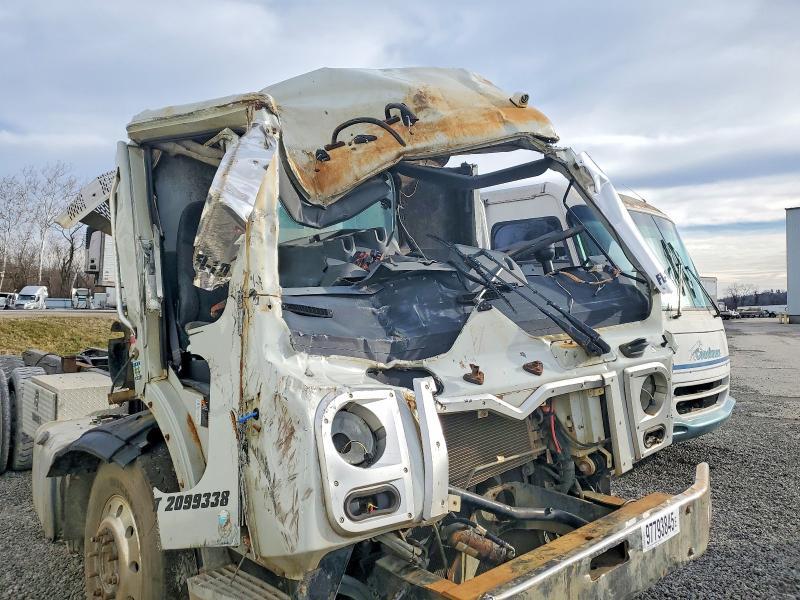 2018 Mack MRU613 Truck Cab AND Chassis