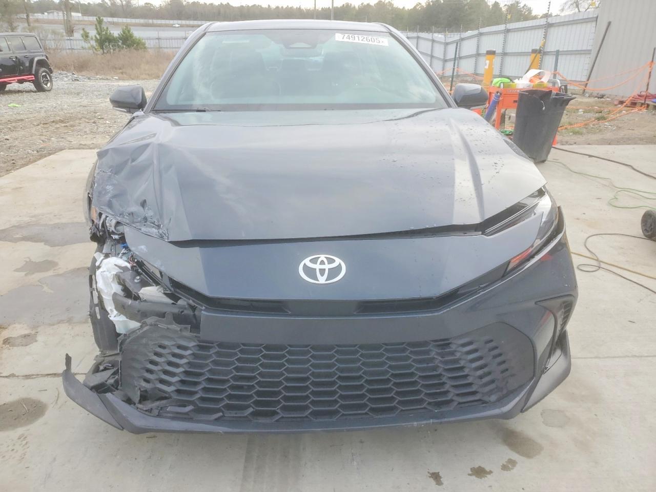 2025 Toyota Camry xse