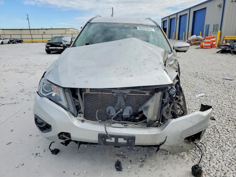 2019 Nissan Pathfinder s