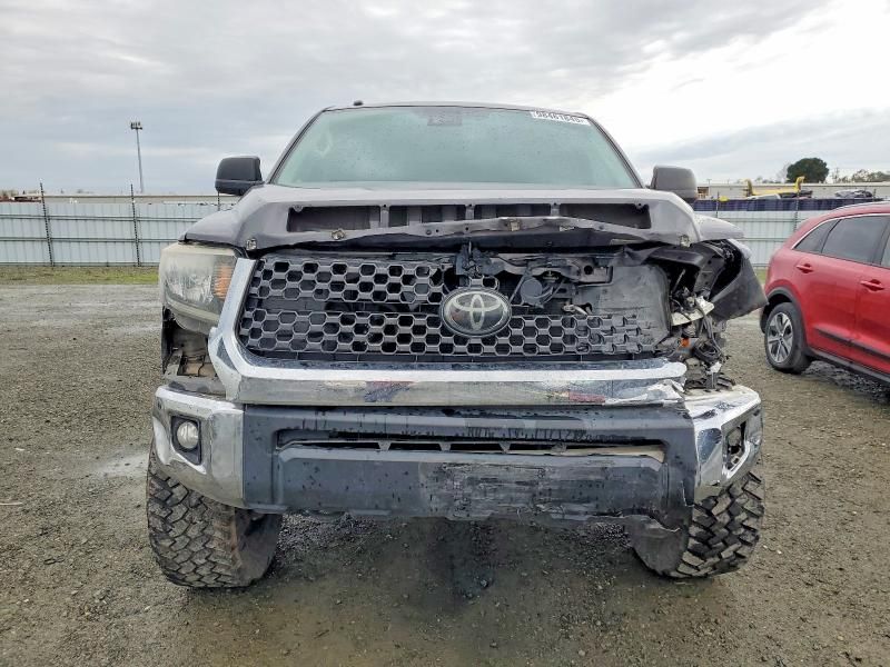 2018 Toyota Tundra Crewmax SR5