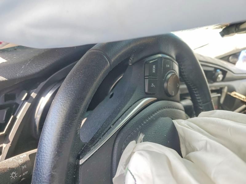 2017 Toyota Corolla im