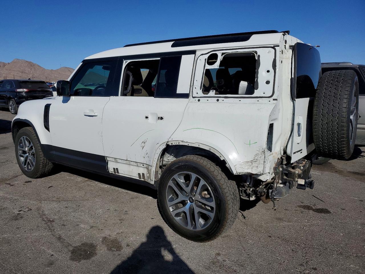 2020 Land Rover Defender 110 s