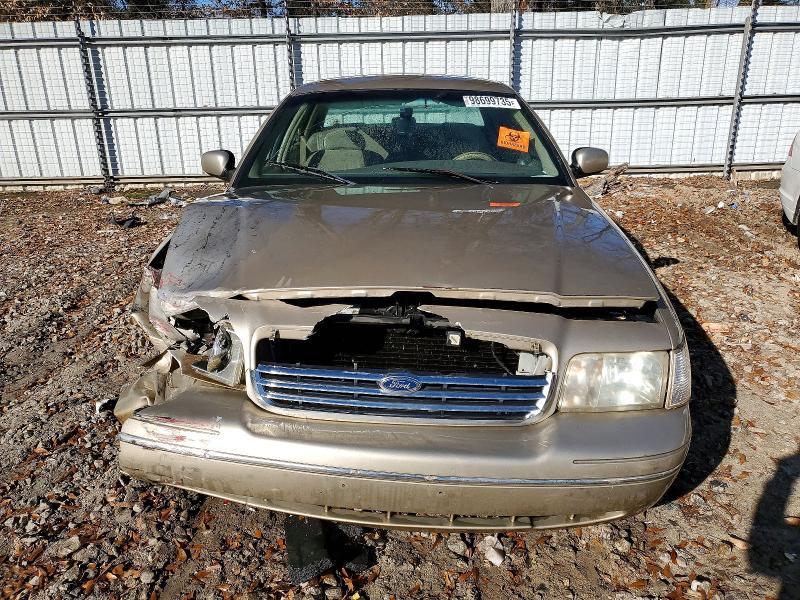 1999 Ford Crown Victoria