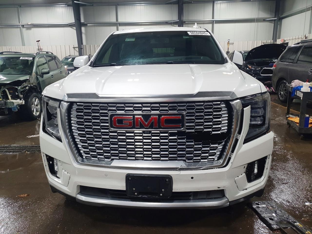 2022 GMC Yukon xl Denali