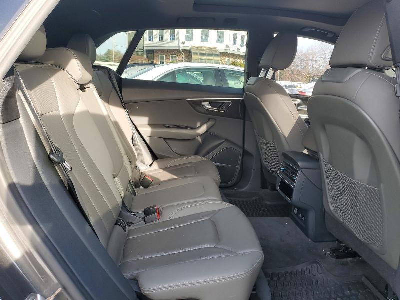 2019 Audi Q8 Premium Plus