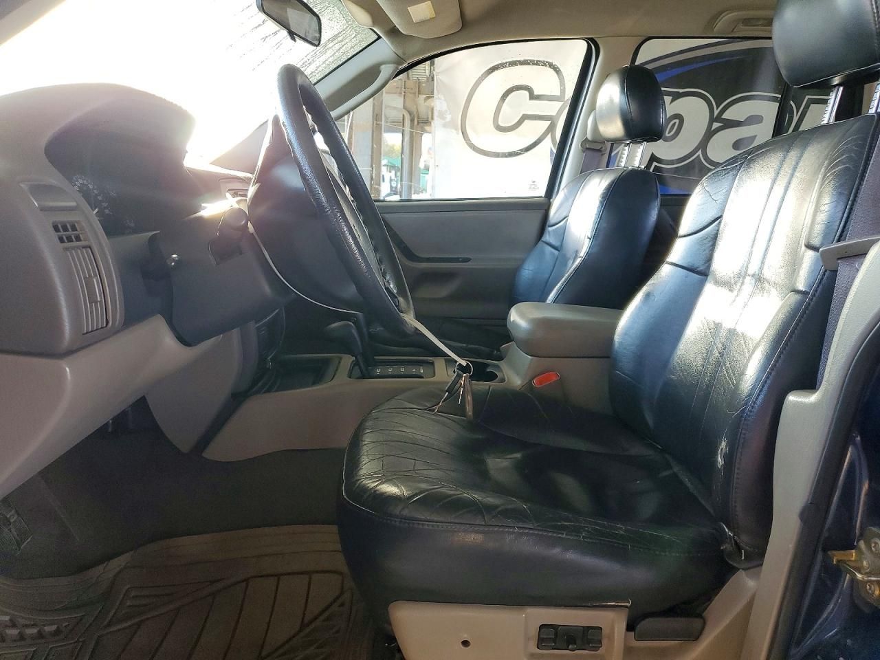 2003 Jeep Grand Cherokee Laredo