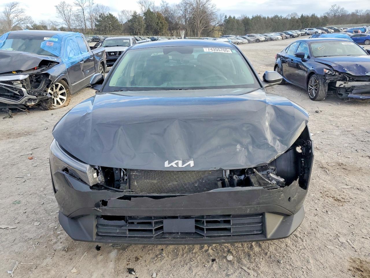 2025 KIA K4 lx