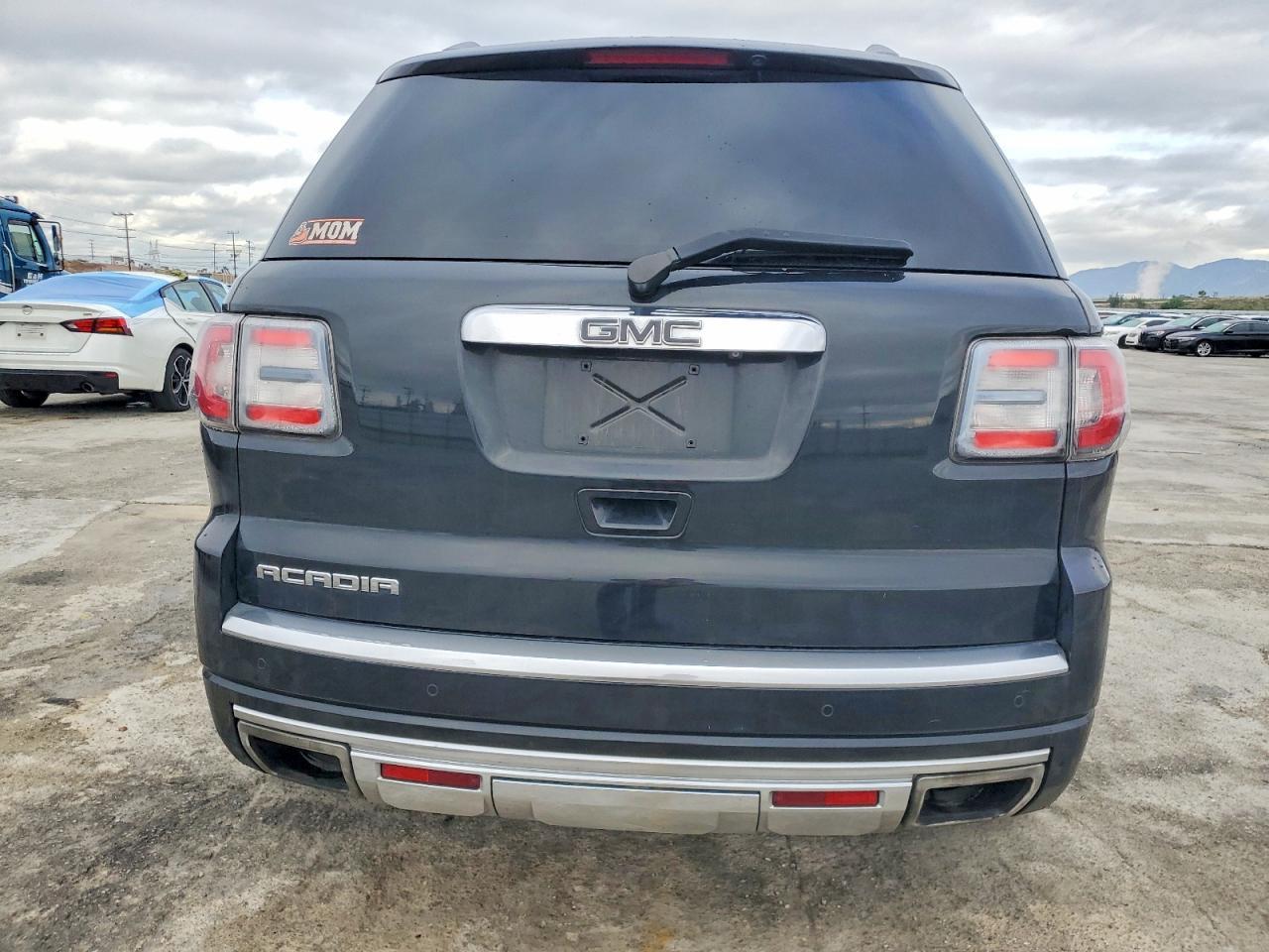2014 GMC Acadia Denali