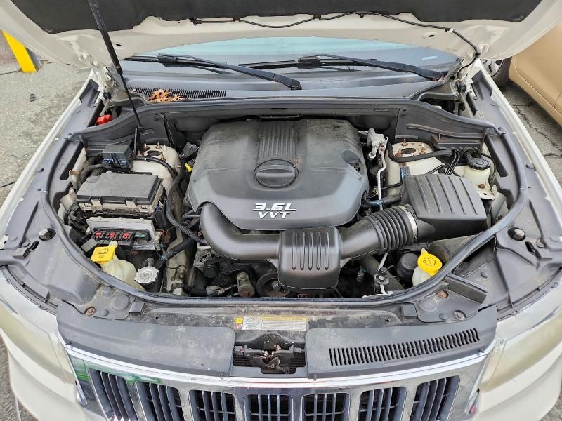 2012 Jeep Grand Cherokee Laredo