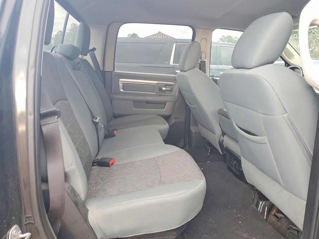 2017 Dodge RAM 1500 SLT