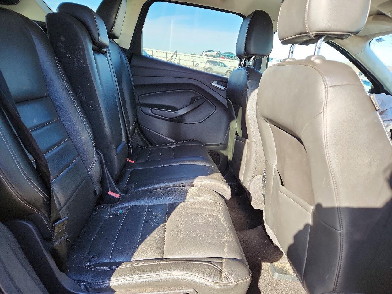 2015 Ford Escape se