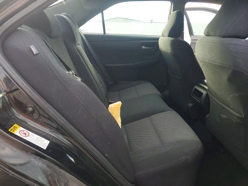 2017 Toyota Camry le