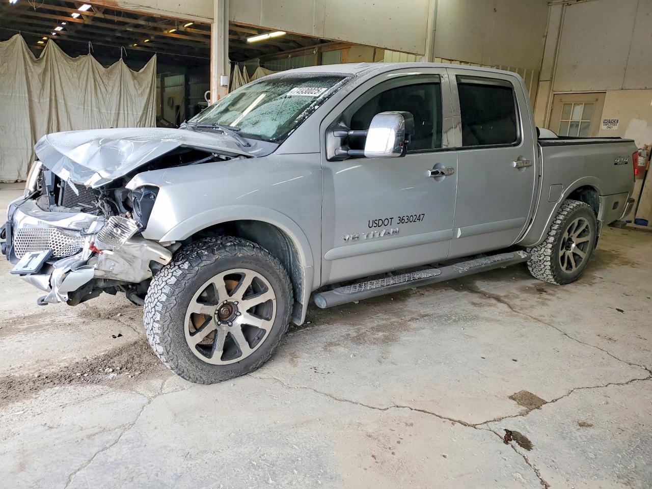 2011 Nissan Titan SV