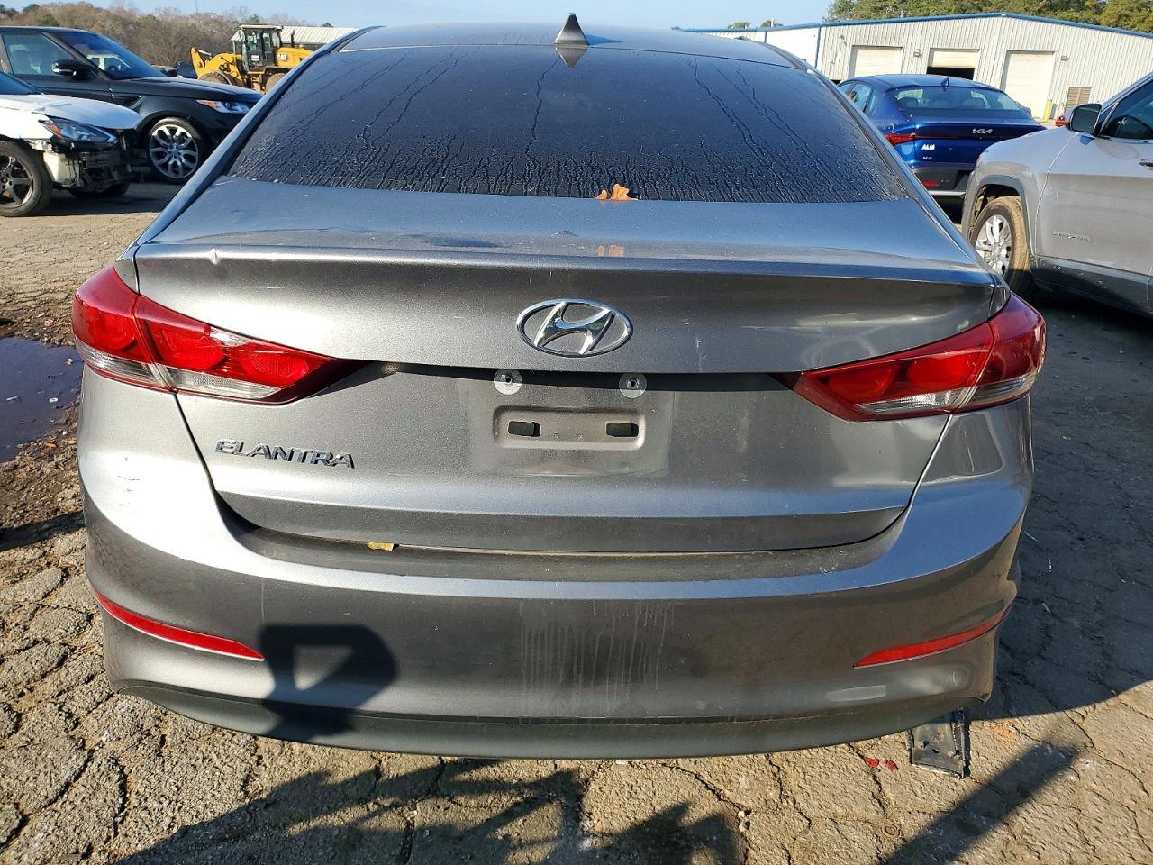 2018 Hyundai Elantra